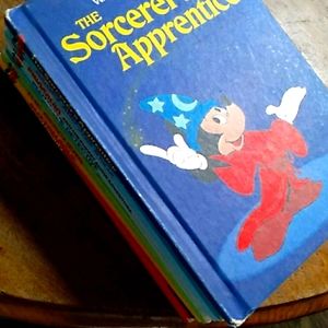 Lot of 9 vintage Disney books